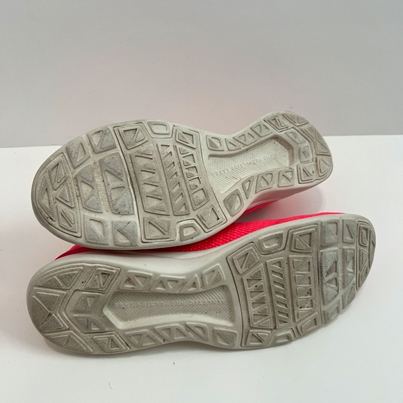 Gently Used APL Women's Techloom Breeze Running Shoes, Size 8 - Picture 15 of 16